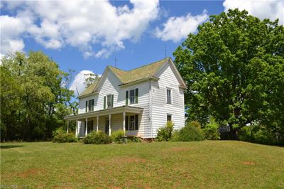 1361 Ledbetter Road, House other with 2 bedrooms, 1 bathrooms and null parking in Mayodan NC | Image 2