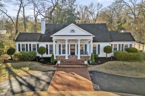 4009 Walnut Grove Rd, Memphis, TN, 38117-2215 | Card Image
