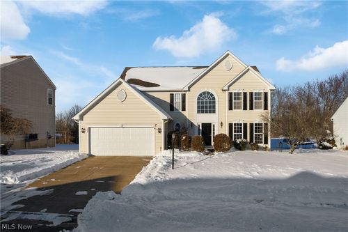 7545 Diamondback Ave Nw, Canal Fulton, OH, 44614-8108 | Card Image