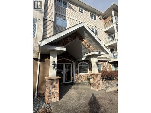 204-120 Vernon Ave, Kamloops, BC, V2B1L6 | Card Image