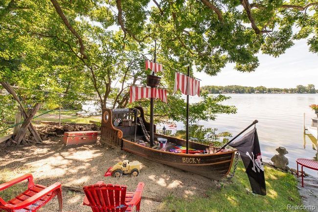 Kids will LOVE this pirate play area! | Image 54