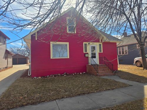 823 Saint James St, RAPID CITY, SD, 57701-4539 | Card Image
