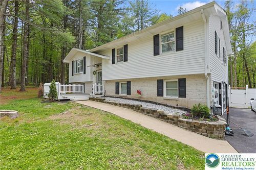 268 Turkey Ridge Dr, Kunkletown, PA, 18058-8162 | Card Image