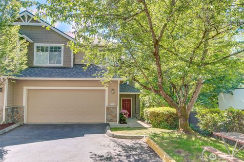 2-105-3500 E Lake Sammamish Pkwy Se, Sammamish, WA, 98075-8617 | Card Image