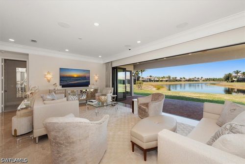 3168 Pacific Dr, NAPLES, FL, 34119-8668 | Card Image