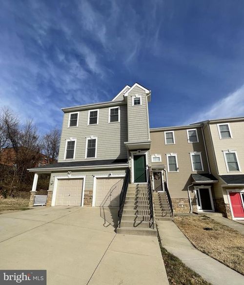 412b-412 Woodcrest Dr Se, WASHINGTON, DC, 20032-5483 | Card Image