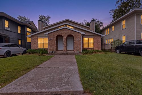 635 Haines Ave, Dallas, TX, 75208-4030 | Card Image
