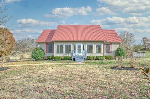6260 Warren Henley Rd, Baxter, TN, 38544-4962 | Card Image