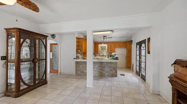 368 Riddle Rd, House other with 4 bedrooms, 2 bathrooms and 1 parking in Cedar Creek TX | Image 9