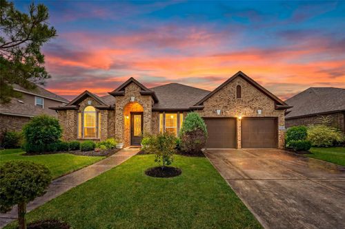 2316 Churchill Cove Ln, Pearland, TX, 77089-1673 | Card Image
