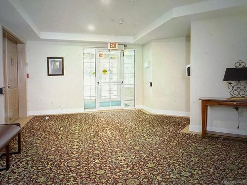 110-110 Sutton Dr, Mount Kisco, NY, 10549-1151 | Card Image