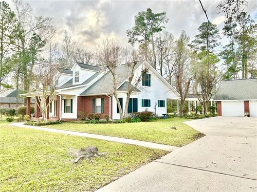 13101 Royal Oak Dr, Hammond, LA, 70403-3222 | Card Image