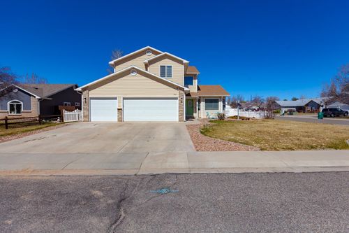 203 Elderberry Dr, Fruita, CO, 81521-9542 | Card Image