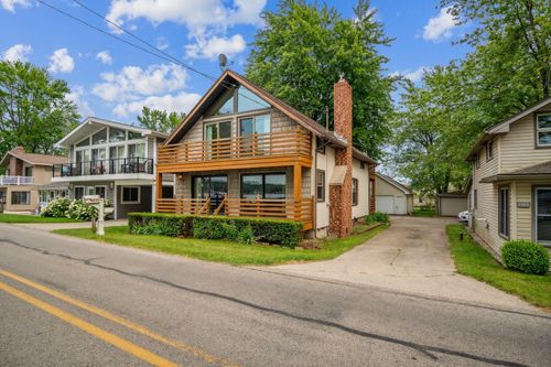 2973 Round Lake Hwy, Manitou Beach, MI, 49253-9041 | Card Image