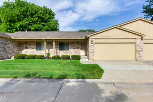 41415 Janet Cir, Clinton Twp, MI, 48038-2047 | Card Image