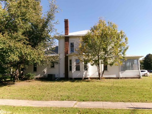 304 5th, Menlo, IA, 50164 | Card Image