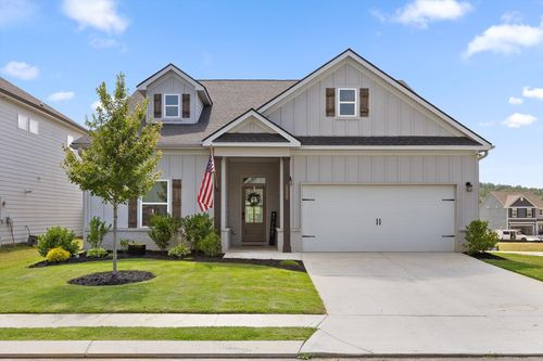 10784 Prairie Lake Dr, Apison, TN, 37302-3400 | Card Image