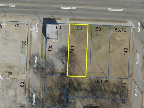1205 E Linwood Blvd, Kansas City, MO, 64109-1932 | Card Image