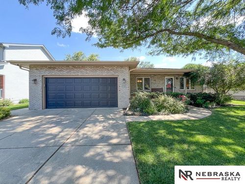 7515 Ali Dr, Lincoln, NE, 68507-3303 | Card Image