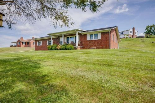 699 W Main Street, Lebanon, VA, 24266 | Card Image