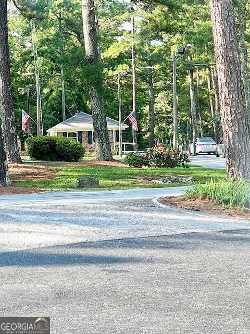 8244 Tanglewood Ct, Villa Rica, GA, 30180-7648 | Card Image