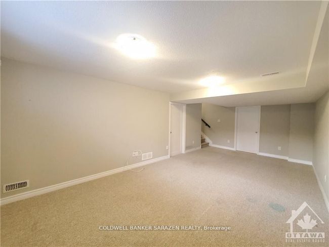 948 Kilbirnie Dr, House attached with 3 bedrooms, 3 bathrooms and 1 parking in Nepean ON | Image 20
