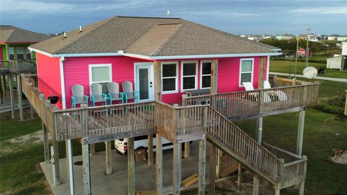 818 E Johnson Crawford Cir, Port Bolivar, TX, 77650 | Card Image