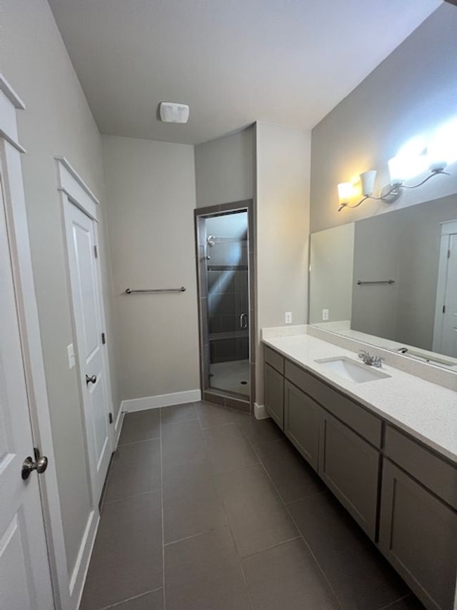 UNIT-11 - 13501 Metric Blvd, House other with 3 bedrooms, 3 bathrooms and 2 parking in Austin TX | Image 14