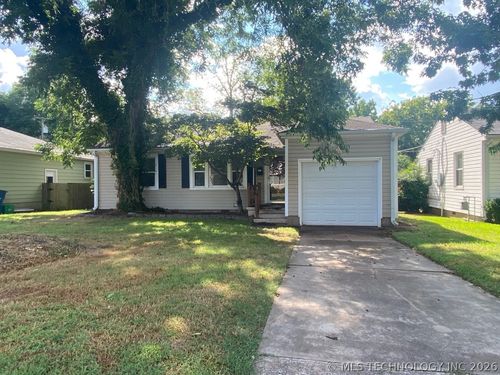 3820 Detroit Ave, Tulsa, OK, 74105-3038 | Card Image
