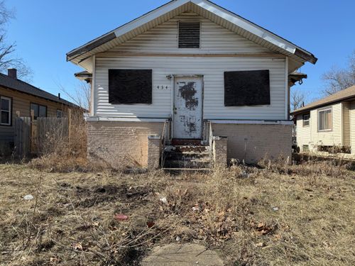 434 Pierce St, Gary, IN, 46402-1054 | Card Image
