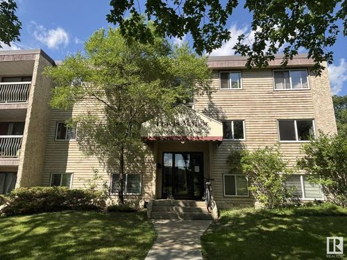 301-11308 108 Ave Nw, Edmonton, AB, T5H1B6 | Card Image