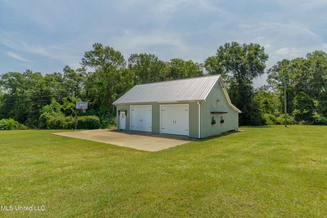 Detached garage | Image 38