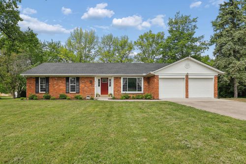 8049 Shade Tree Drive, West Chester, OH, 45069 | Card Image