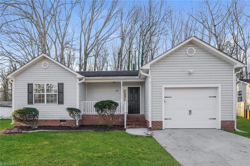 148 Garland St, Winston Salem, NC, 27127-6016 | Card Image