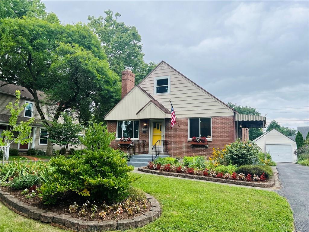 Patterson Rd, Oakwood, OH 45419