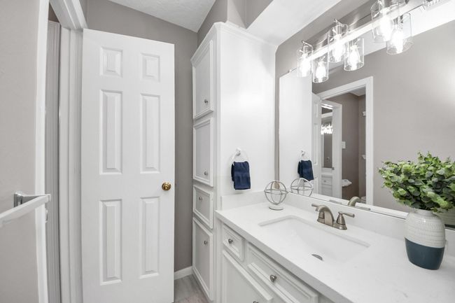 8618 Aldeburgh Ct, House other with 4 bedrooms, 4 bathrooms and 2 parking in Spring TX | Image 26