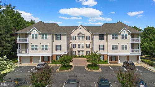 3-304-12708 Found Stone Rd, GERMANTOWN, MD, 20876-6909 | Card Image