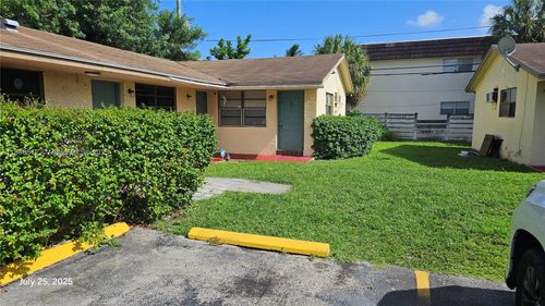 apt-4-2504 Johnson St, Hollywood, FL, 33020-3979 | Card Image