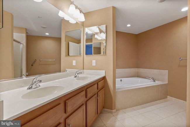 UNIT-1106 - 1830 Fountain Dr, Condo with 2 bedrooms, 2 bathrooms and null parking in RESTON VA | Image 16