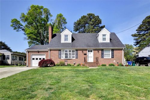 107 Glade Rd, Newport News, VA, 23606-3109 | Card Image