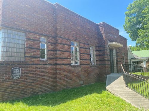 107 N Lafayette Ave, Brownsville, TN, 38012-2550 | Card Image