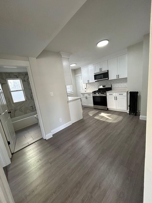 1-215 Ferry St, Everett, MA, 02149 | Card Image