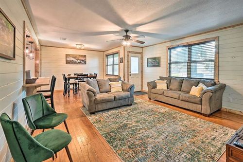 205 Main St, Eagletown, OK, 74734-5035 | Card Image