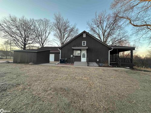 525 N Water St, Wapello, IA, 52653-1152 | Card Image