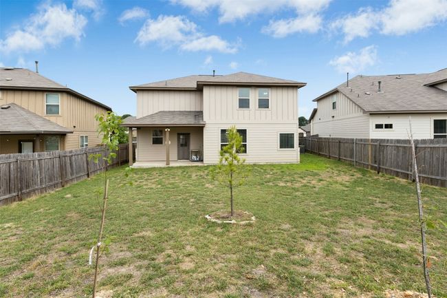 This is a great foundation for creating the yard of your dreams, perhaps extending the patio for an out door kitchen, a pool or may both! | Image 20
