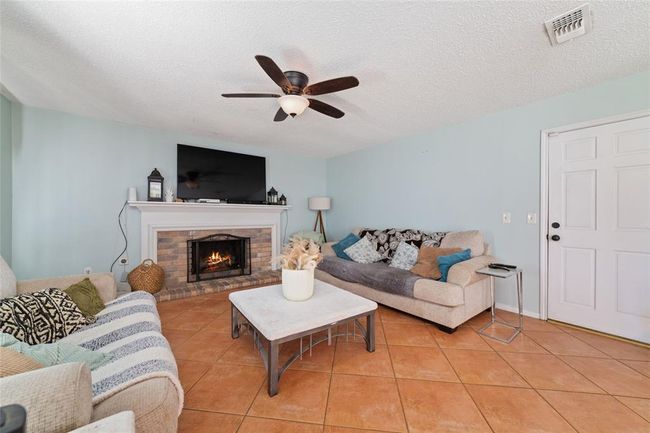 11303 Golden Ray Dr, House other with 4 bedrooms, 3 bathrooms and 2 parking in Cypress TX | Image 10