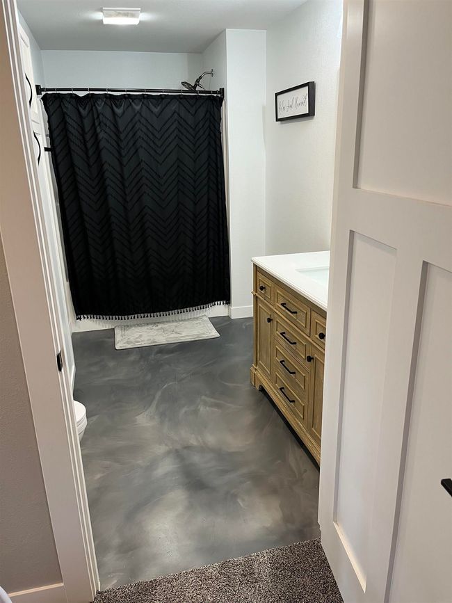 1477 145 Th St, House other with 5 bedrooms, 2 bathrooms and null parking in Fort Atkinson IA | Image 14
