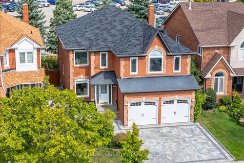 5217 Fallingbrook Dr, Mississauga, ON, L5V1N7 | Card Image