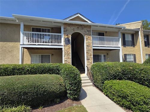 unit-302-3160 Seven Pines Ct, Atlanta, GA, 30339-5856 | Card Image
