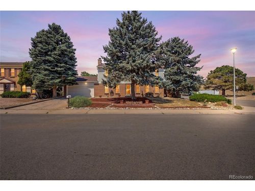 2405 S Granby Way, Aurora, CO, 80014-2526 | Card Image